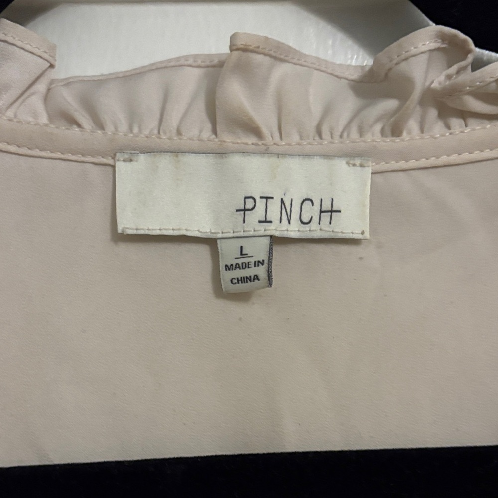 Pinch Ivory Ruffle Blouse - Picture 2 of 3